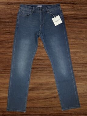 DL1961 Russell Slim Straight Men’s Jeans. Size 31/32